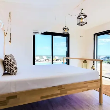 Dream Holiday In Luxury With Sea View Surrounded By Nature Ταβίρα