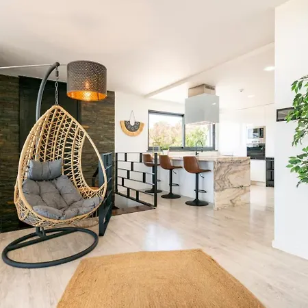 بيت للعطل Dream In Luxury With Sea View Surrounded By Nature *